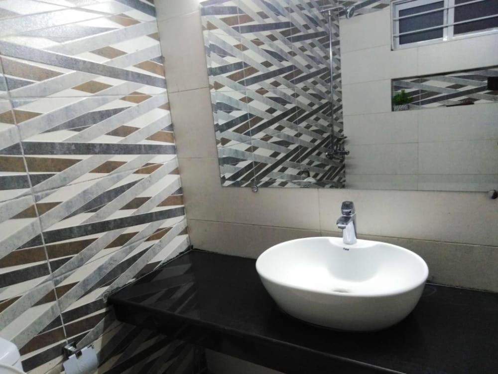 Islamabad Travelodge Guest House Buitenkant foto
